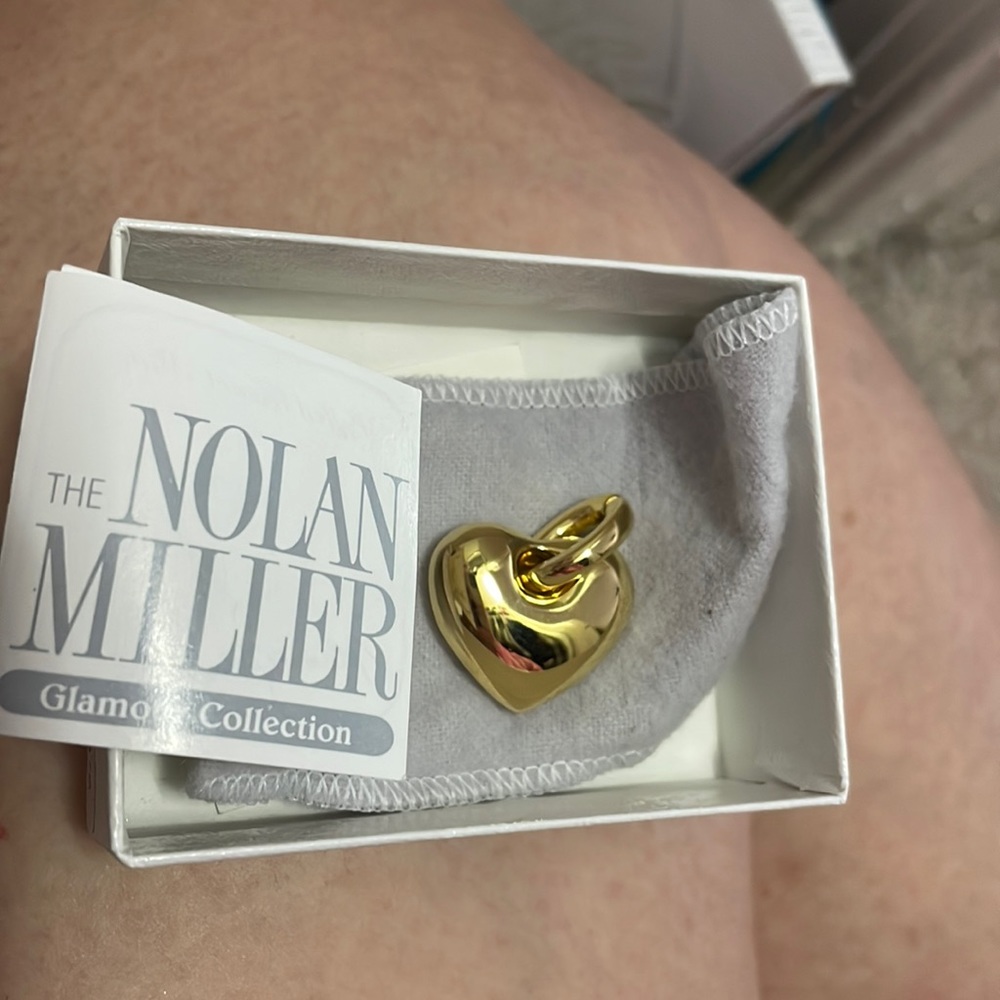 Nolan miller puffed heart slide